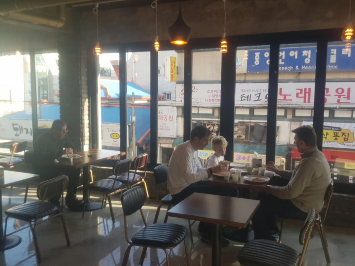 K Guesthouse Gangneung Luaran gambar